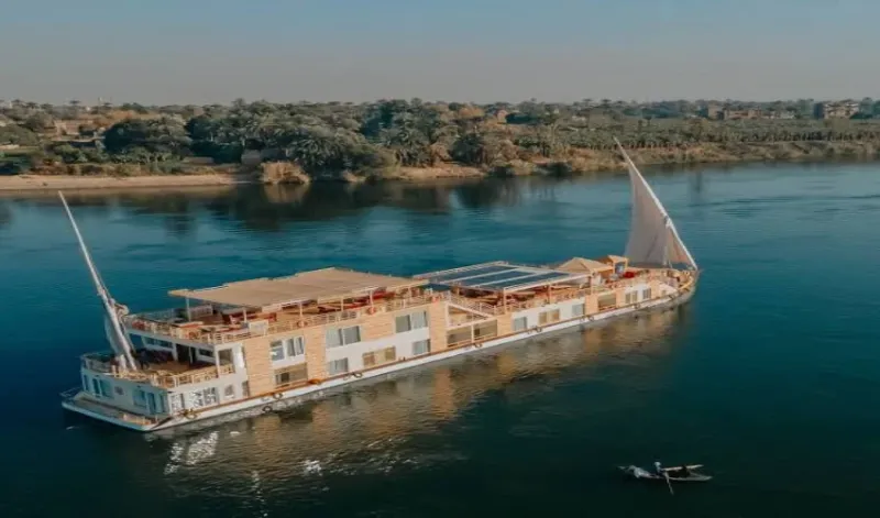Luxury Dahabiya Nile Cruise: Azhar Dahabiya